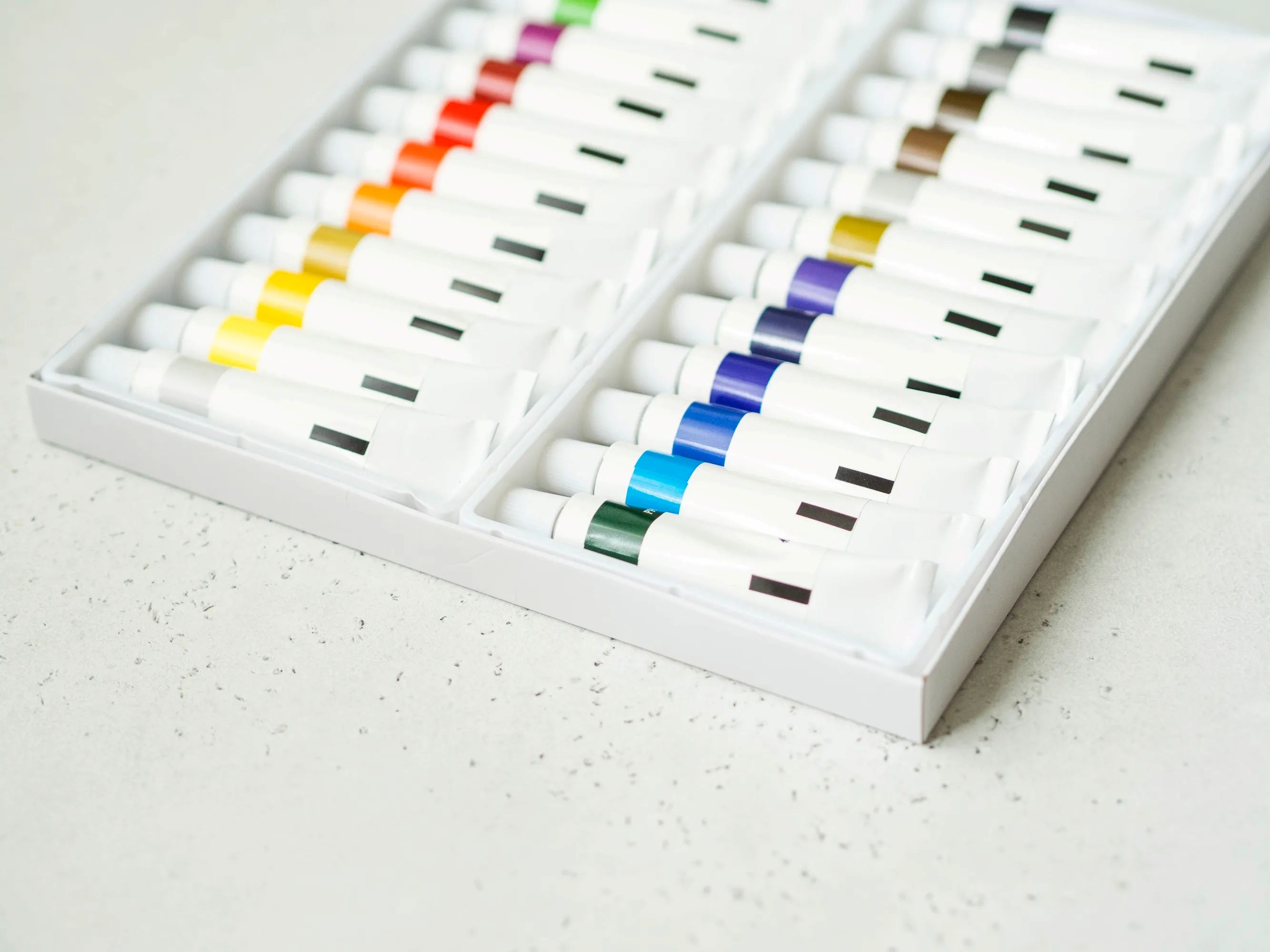 Acrylic Paint Set Review: Unveiling the Best Options