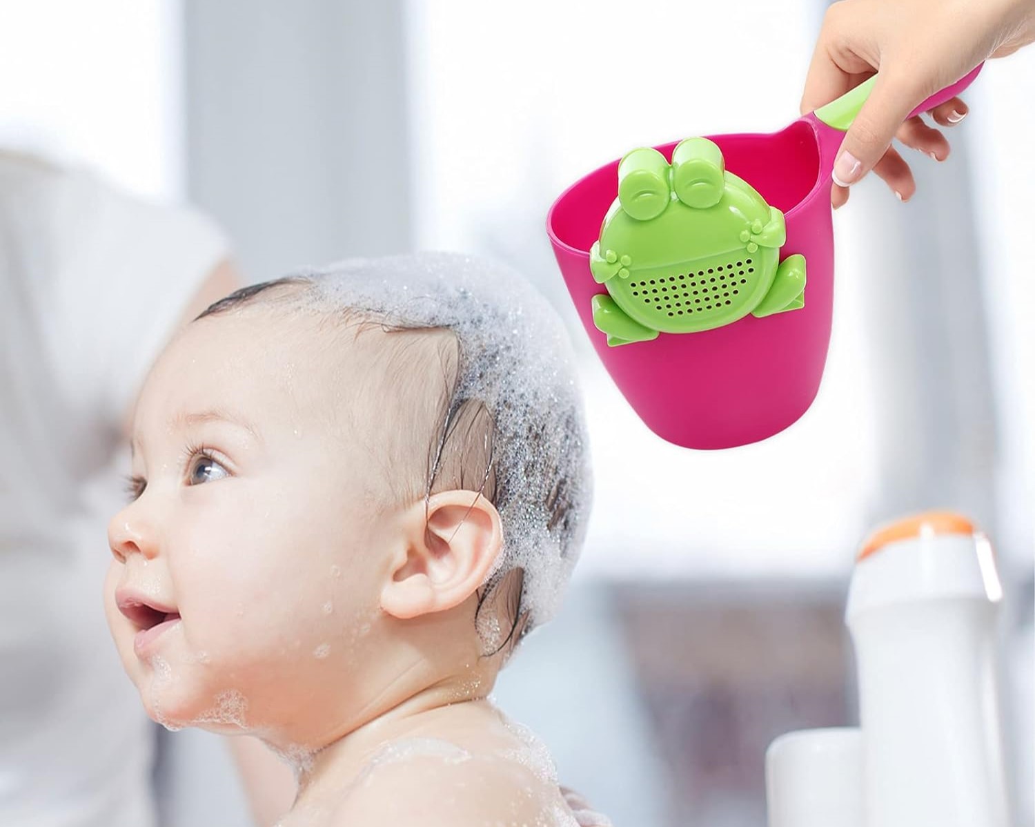 Baby Shampoo Rinser Review: A Must-Have for Hassle-Free Bath Time