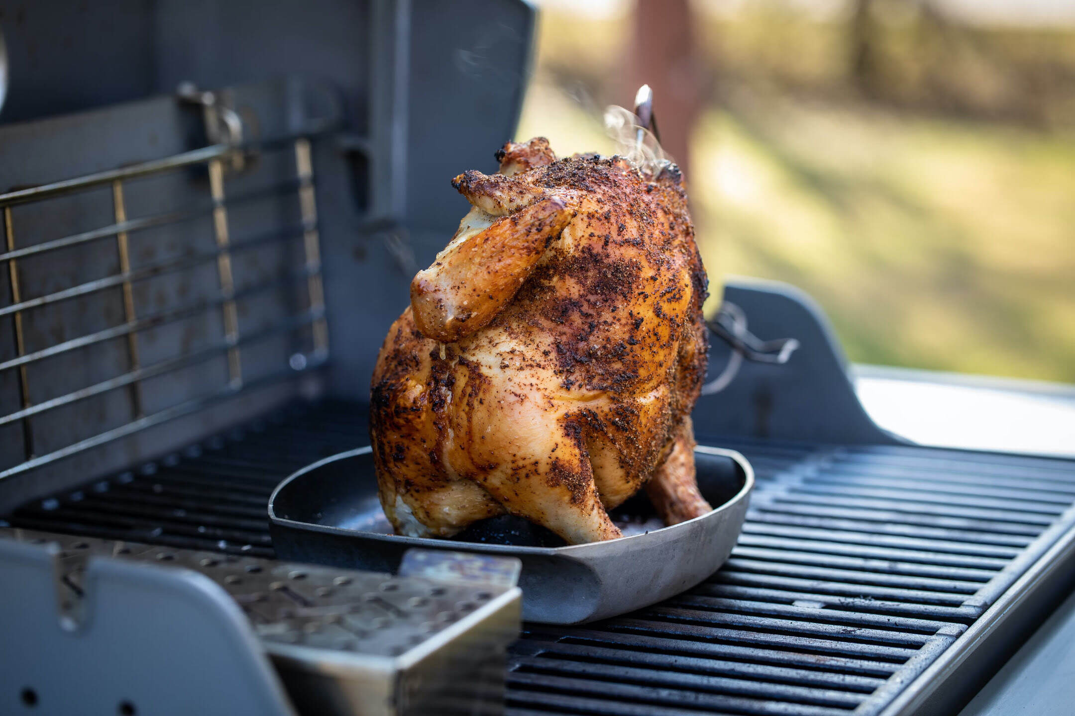 Beer Can Chicken Roaster Review: The Perfect Tool for Juicy, Flavorful Chicken