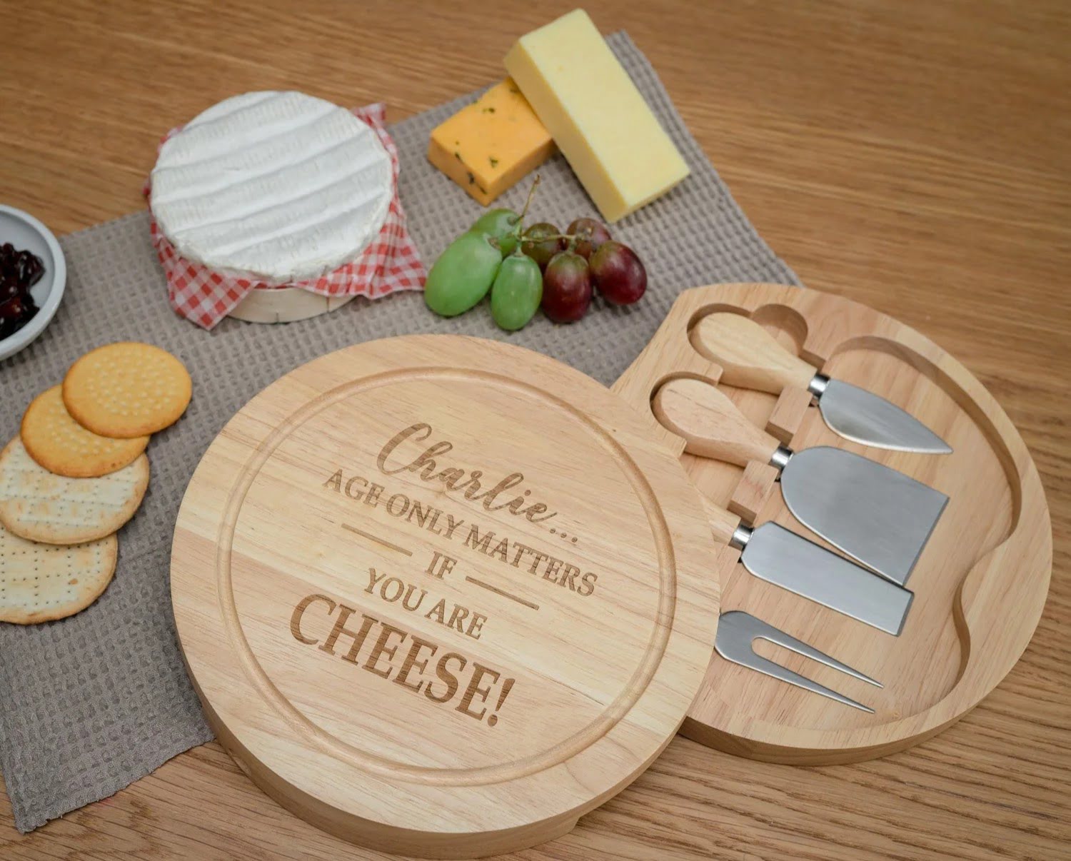 Cheese Board with Knives: A Comprehensive Review