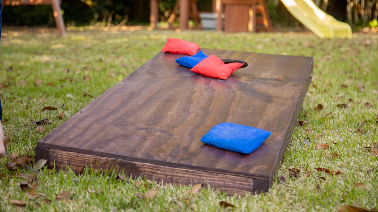 Cornhole Game Review: A Fun and Exciting Outdoor Activity