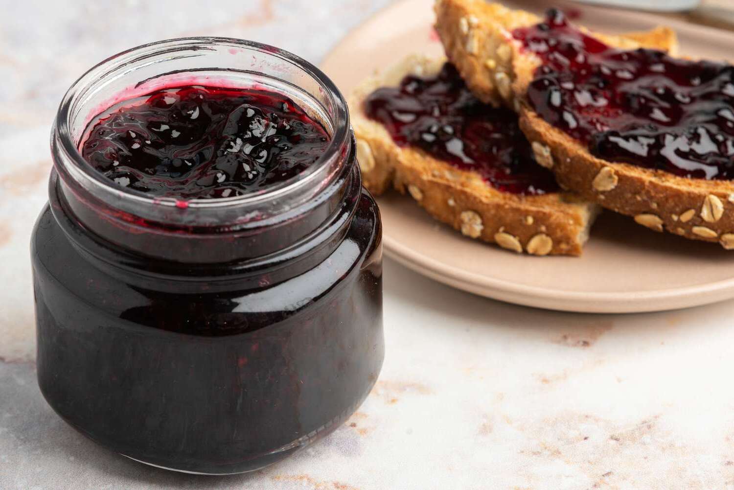 Deliciously Easy: A Review of the Jam Making Kit for Her