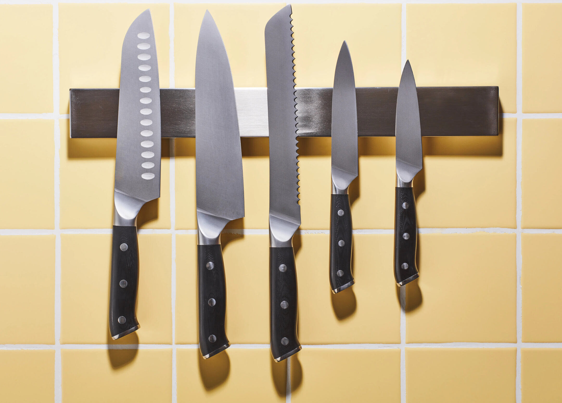 Expert Review: Chef’s Knife – The Perfect Kitchen Essential