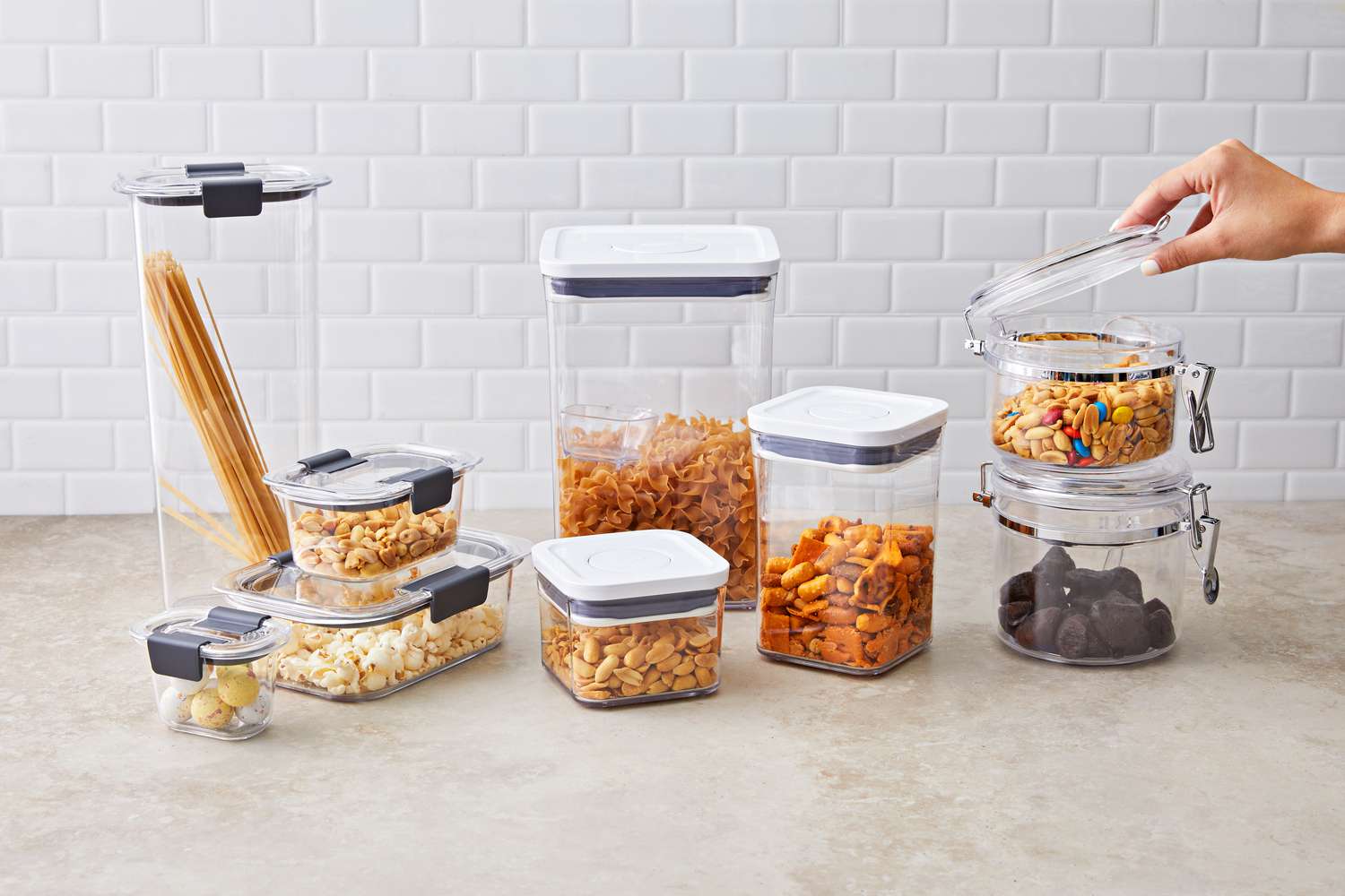 Food Storage Containers: A Comprehensive Review