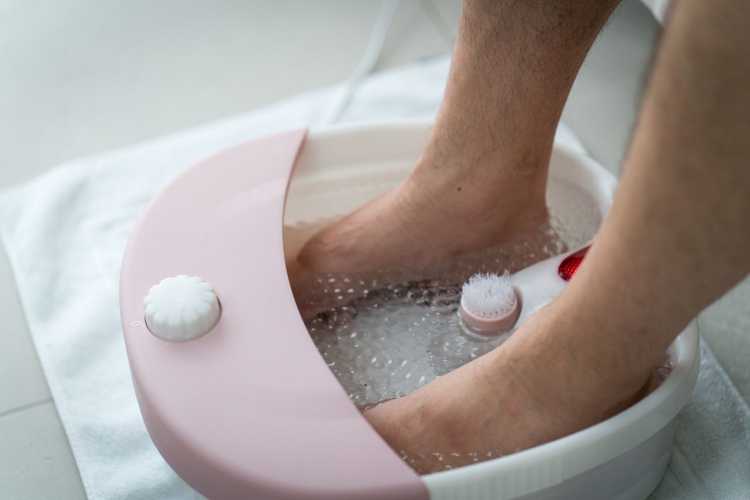Foot Bath Review: Soothe and Relax with this Spa Essential