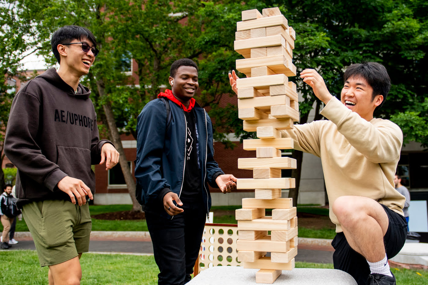 Giant Jenga Review: A Fun and Exciting Game for All Ages