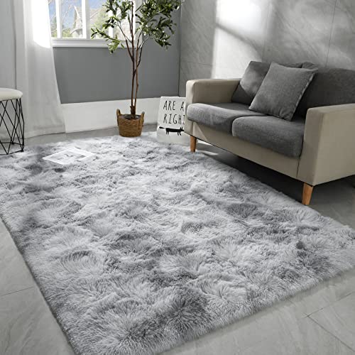 Hutha Large Area Rugs
