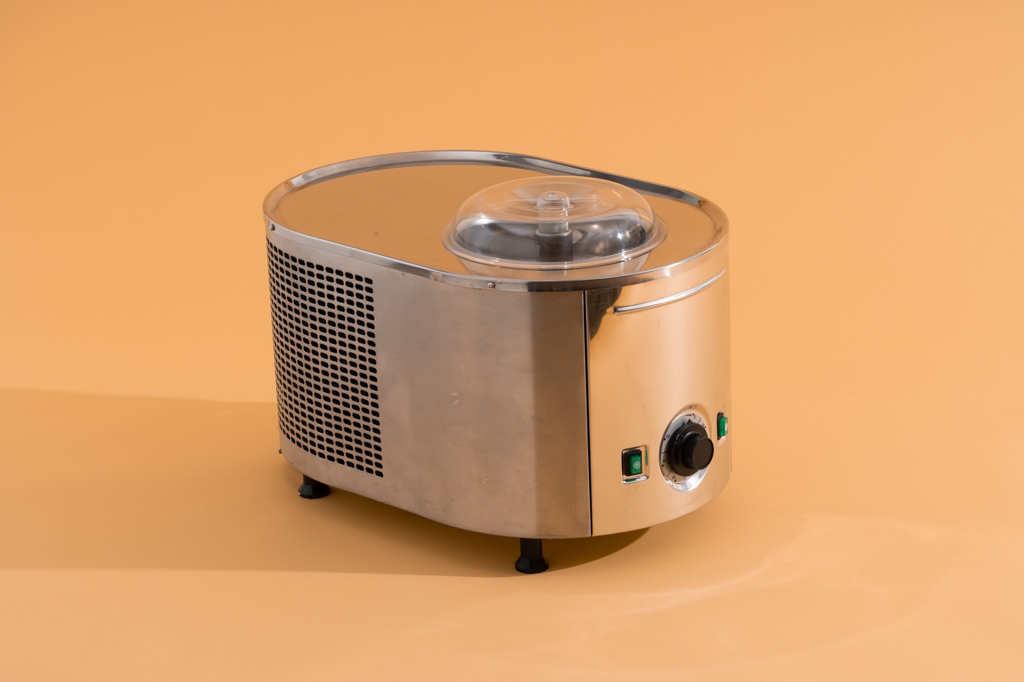 Ice Cream Maker Review: Top Picks and Buying Guide