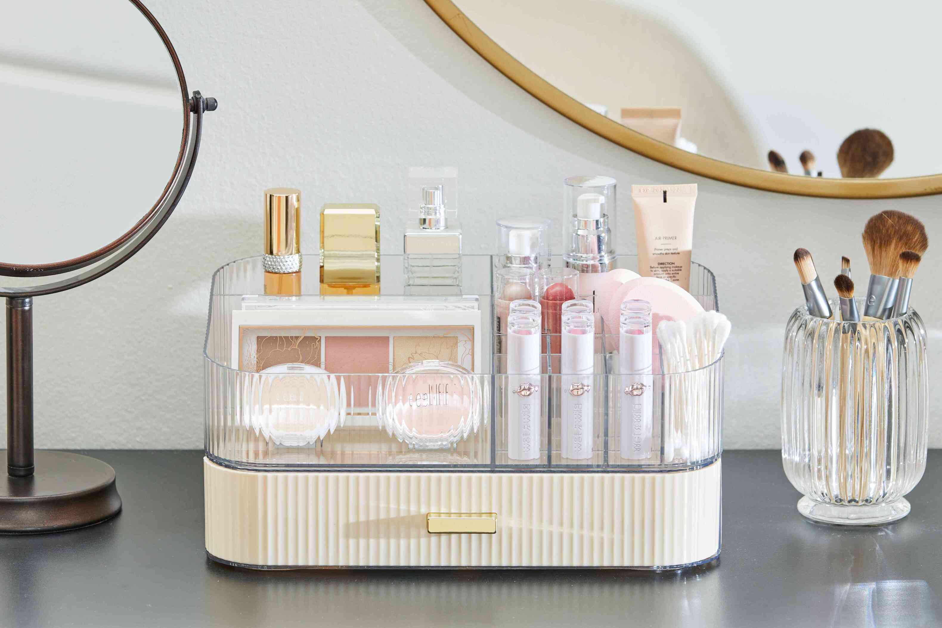 Makeup Organizer Review: The Perfect Solution for Organizing Your Beauty Products