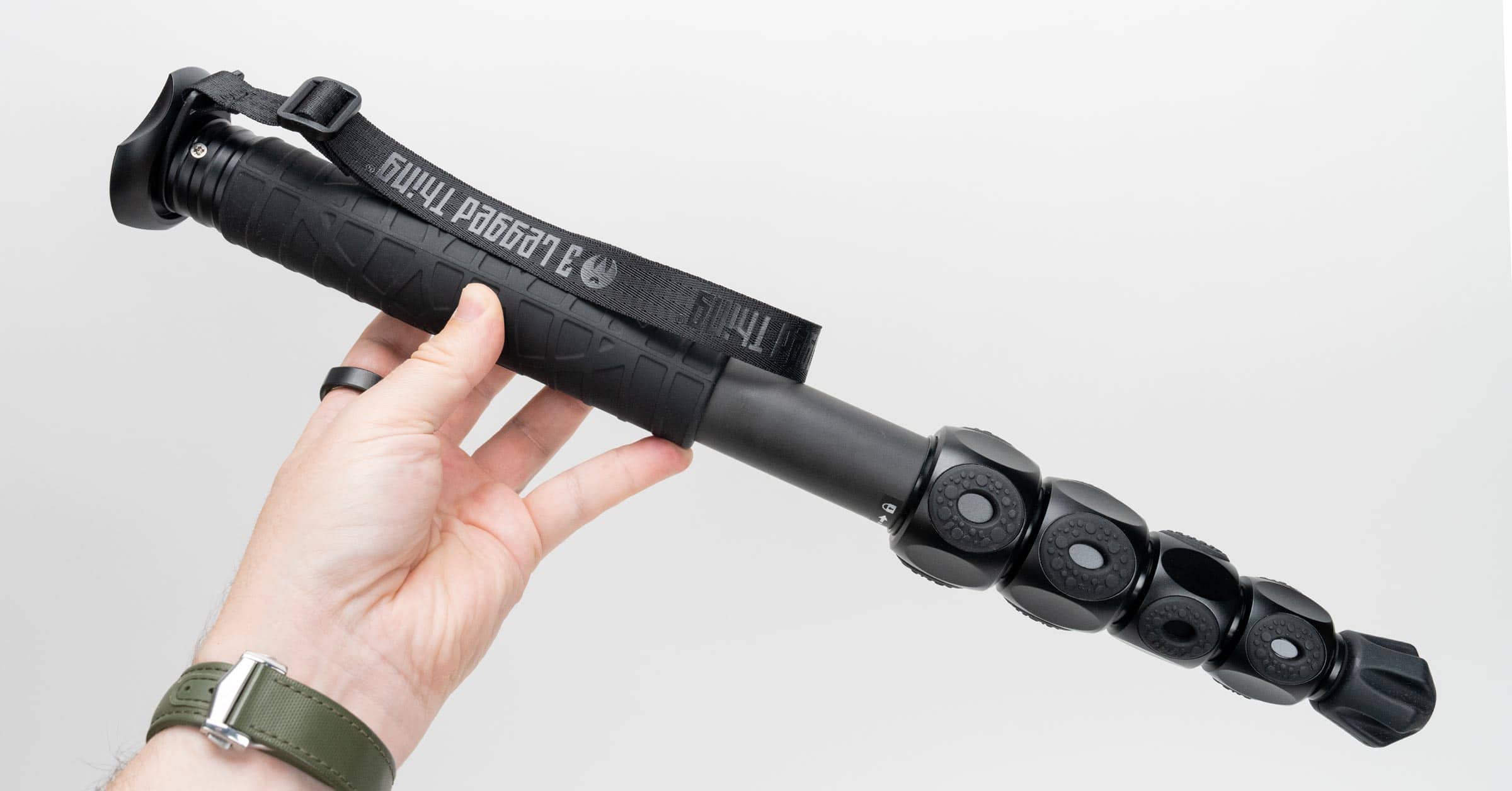 Monopod Review: The Perfect Accessory for Capturing Stunning Shots