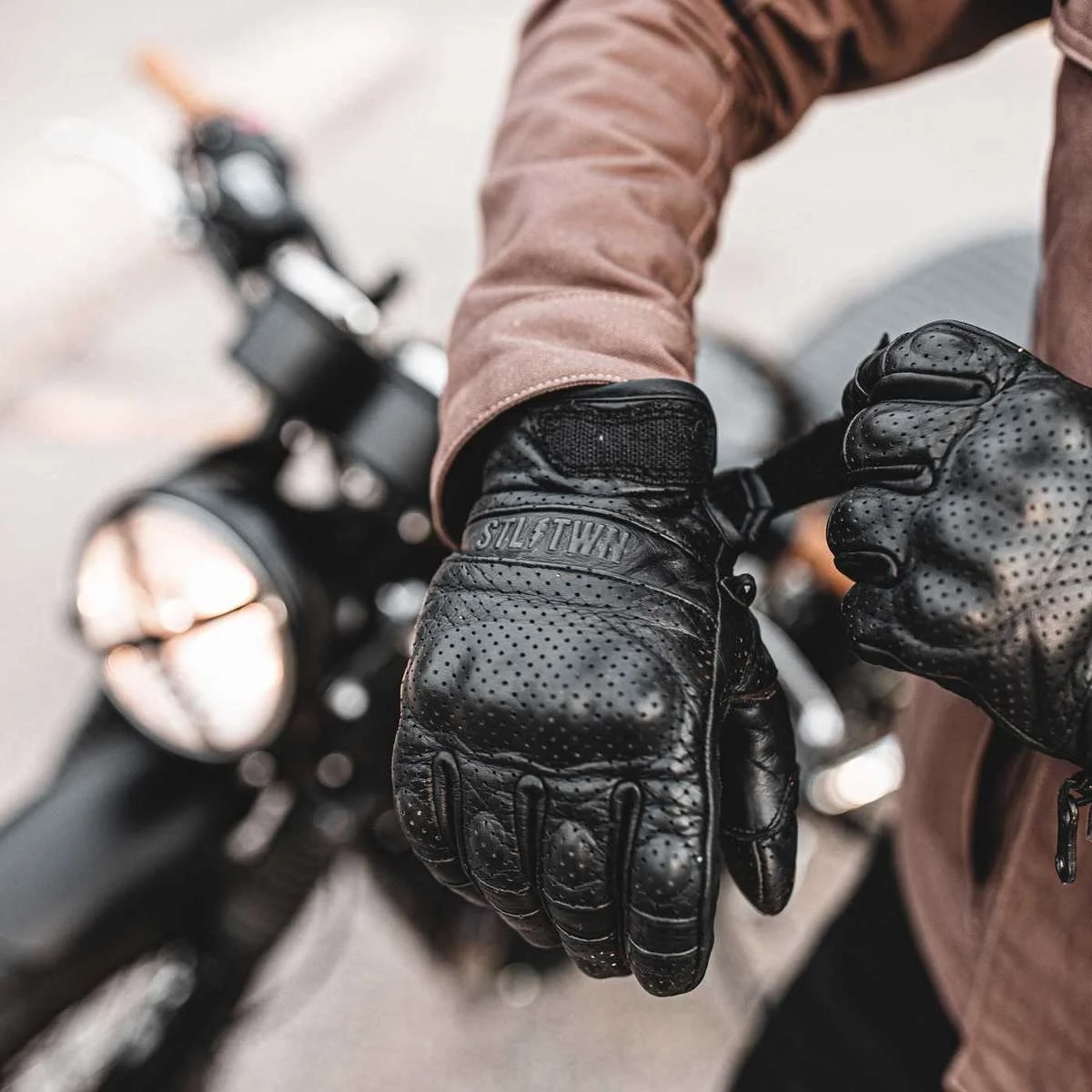 Motorcycle Gloves Review: Find the Perfect Pair for Your Ride