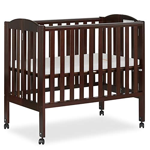 Portable Crib: Dream On Me