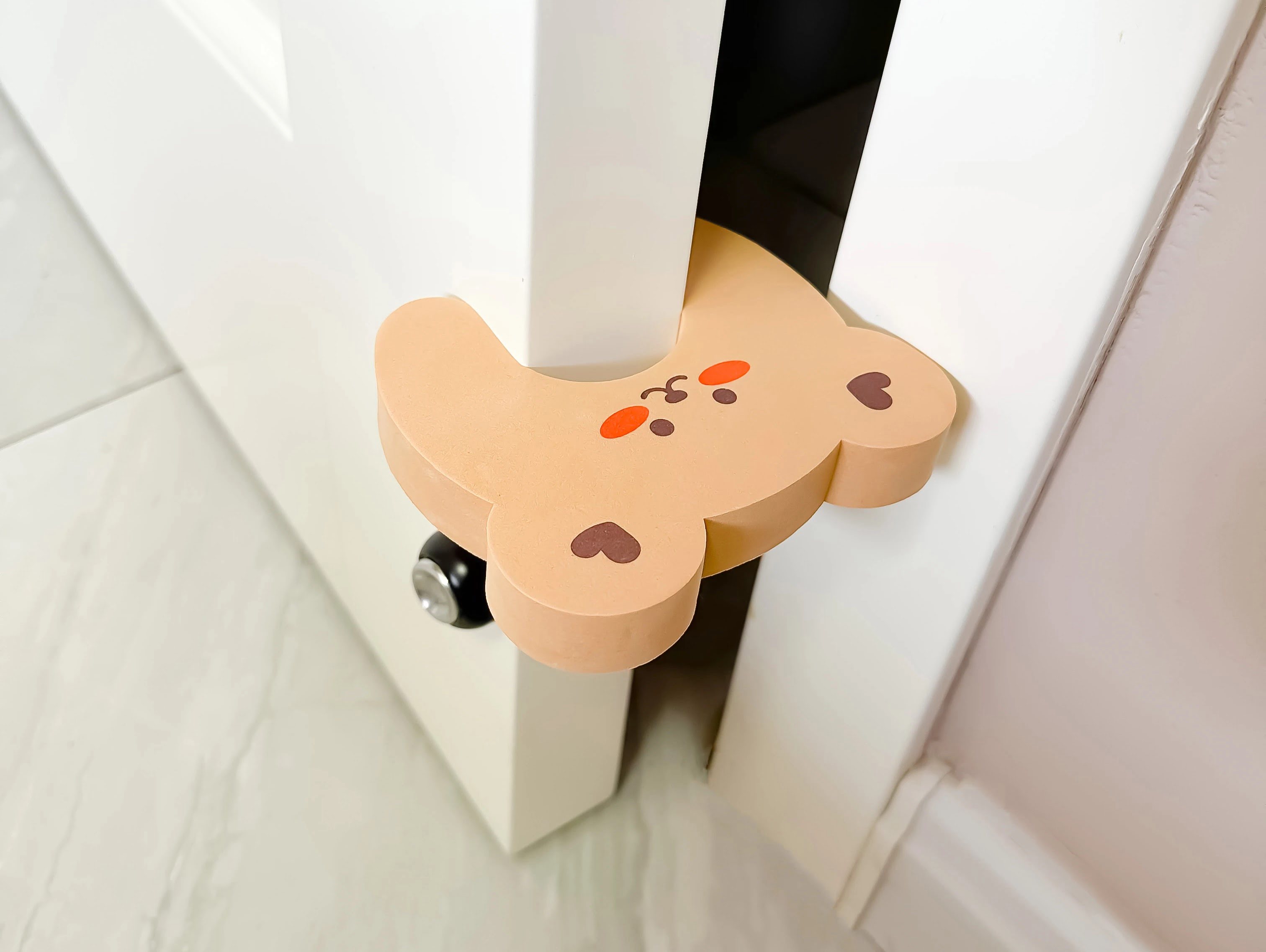 Review: Baby Safety Door Stopper – The Best Choice for Childproofing