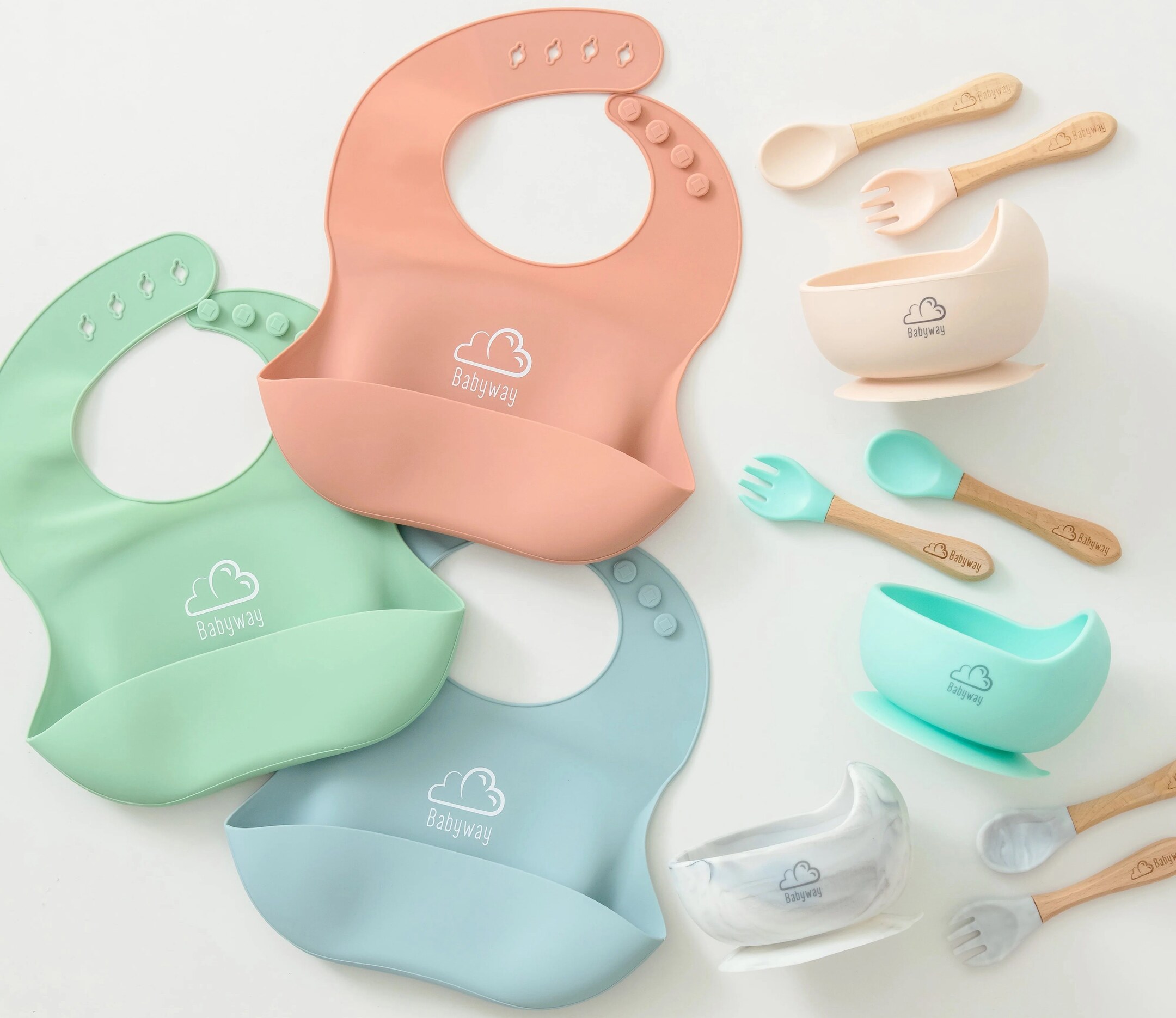 Review: Best Infant Feeding Set with Bibs