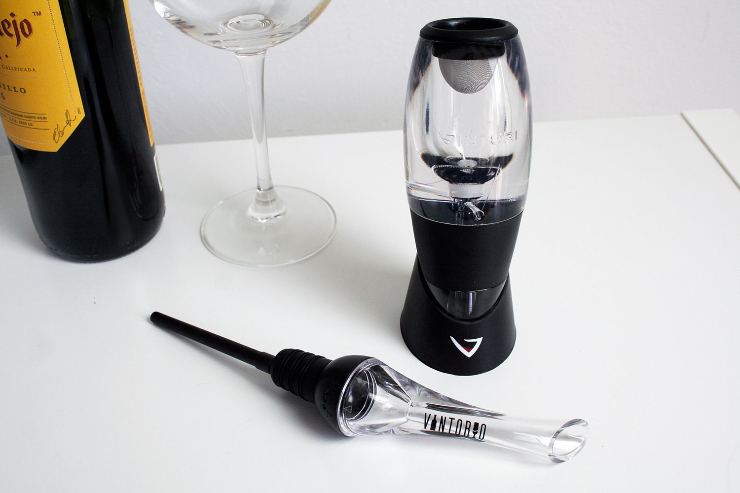 Review: Best Wine Aerator for Enhanced Flavors