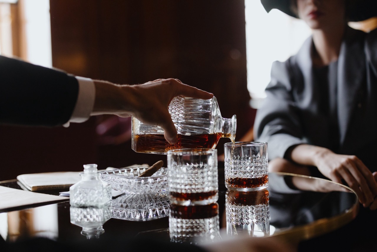 Review: Crystal Whiskey Glass Set – A Sophisticated Addition to Your Bar