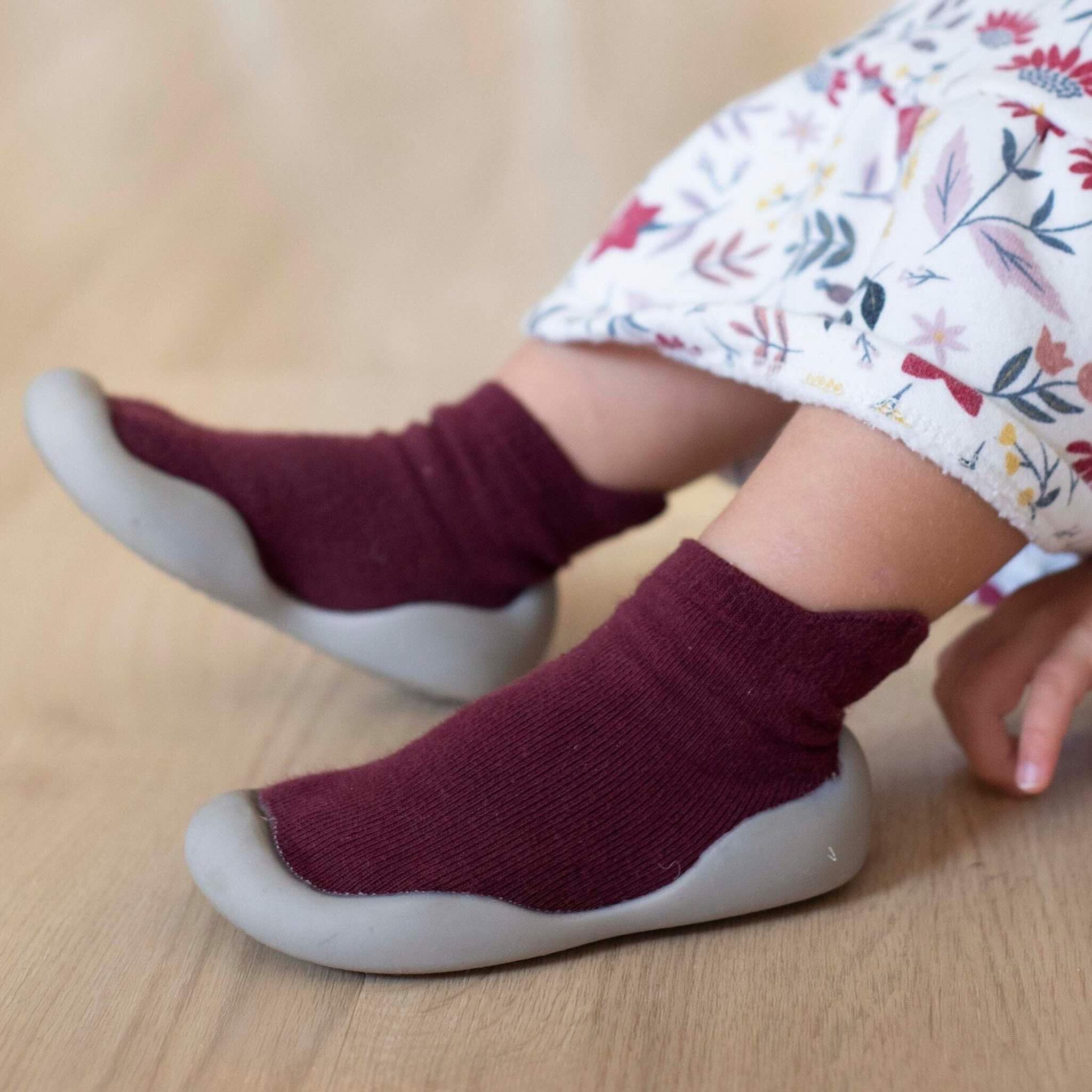 Review of Infant Sock Shoes