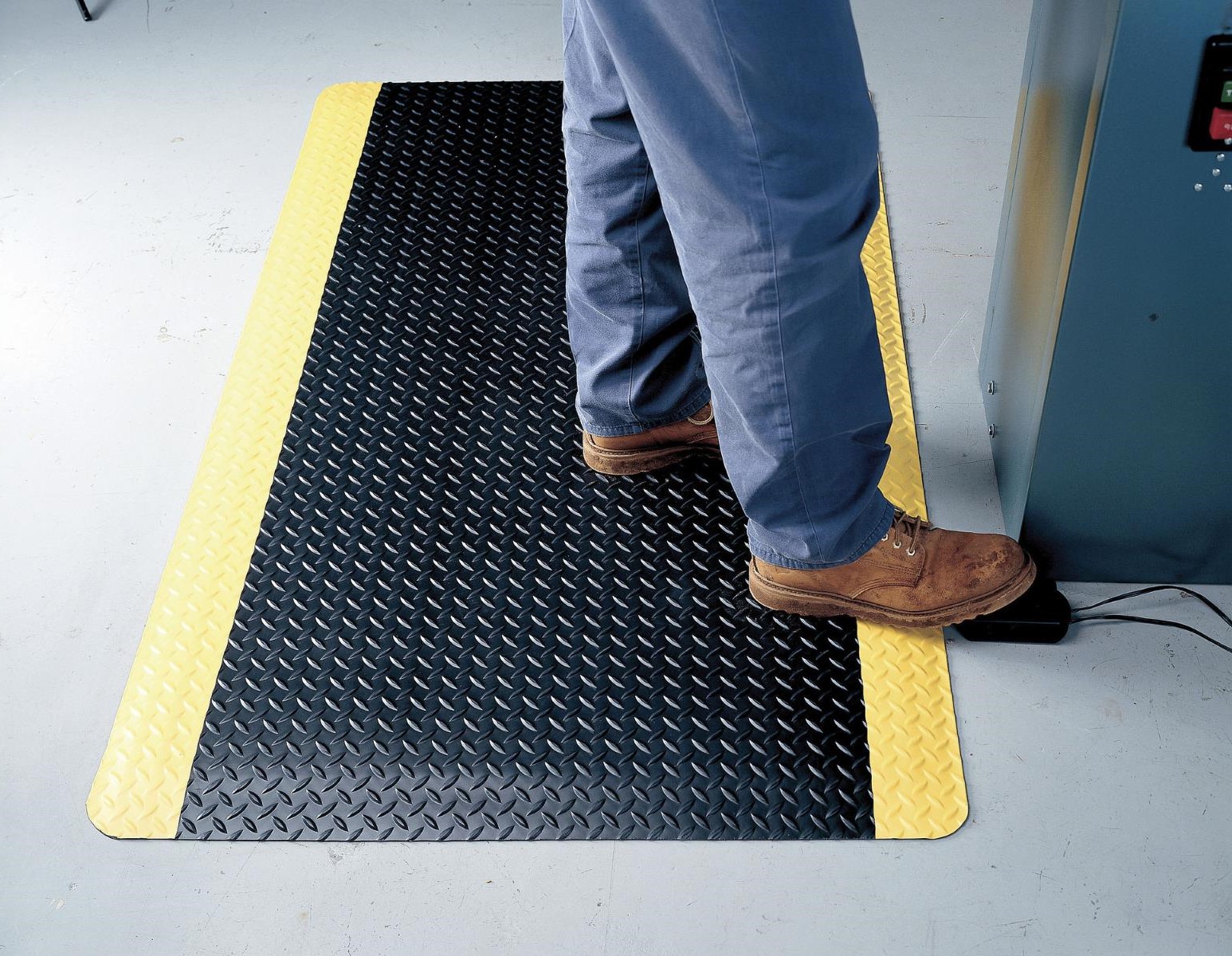 Revitalizing Anti-Fatigue Mat: A Must-Have for Him