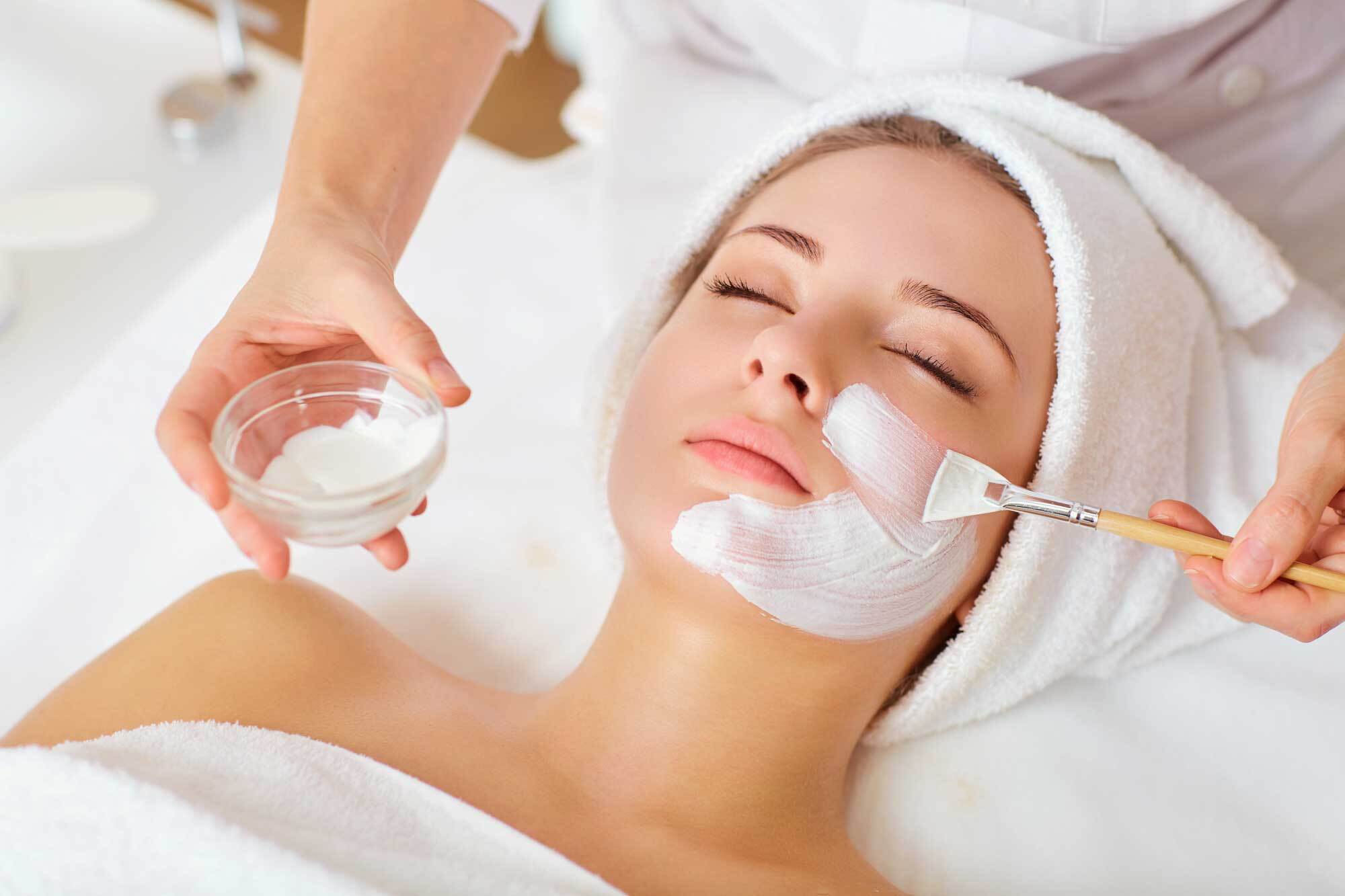 Revitalizing Facial Treatment for Her: A Comprehensive Review