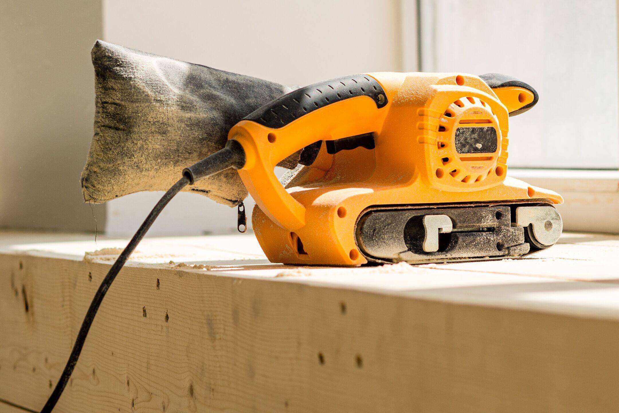 Sander Review: The Best Tools for Your DIY Projects