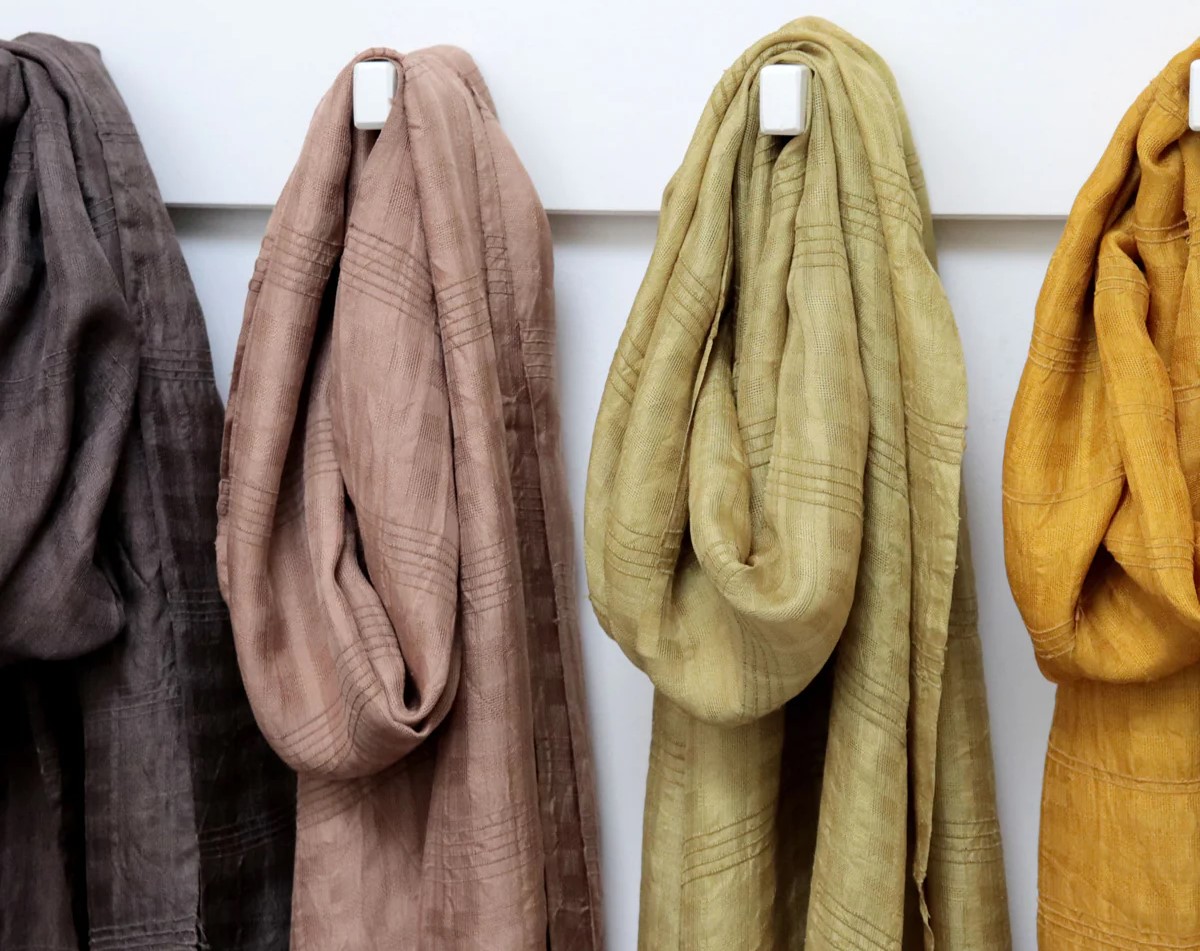 Scarf Review: Top Picks and Must-Haves