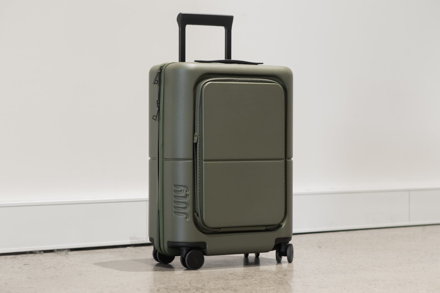 Smart Luggage Review: The Future of Travel
