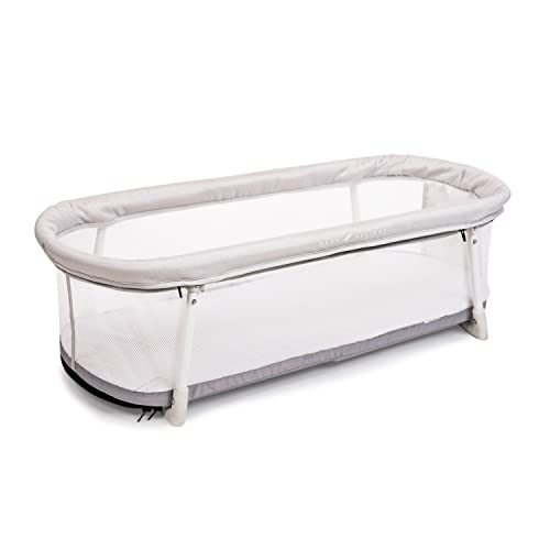 Snuggle Nest Bassinet: Portable Bed for Infants 0-5 Months, Driftwood Grey