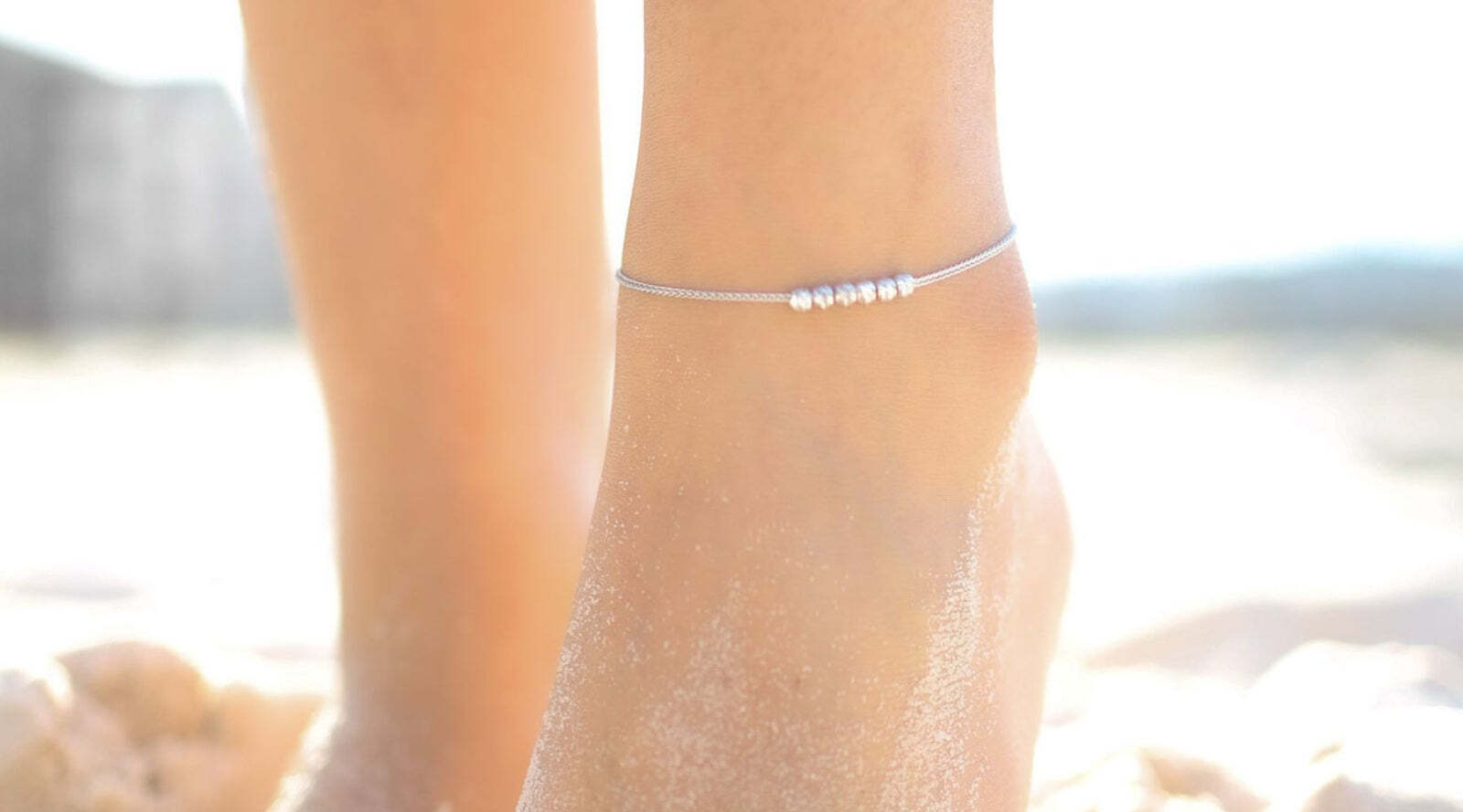 Stylish Anklet: A Must-Have Accessory for Her