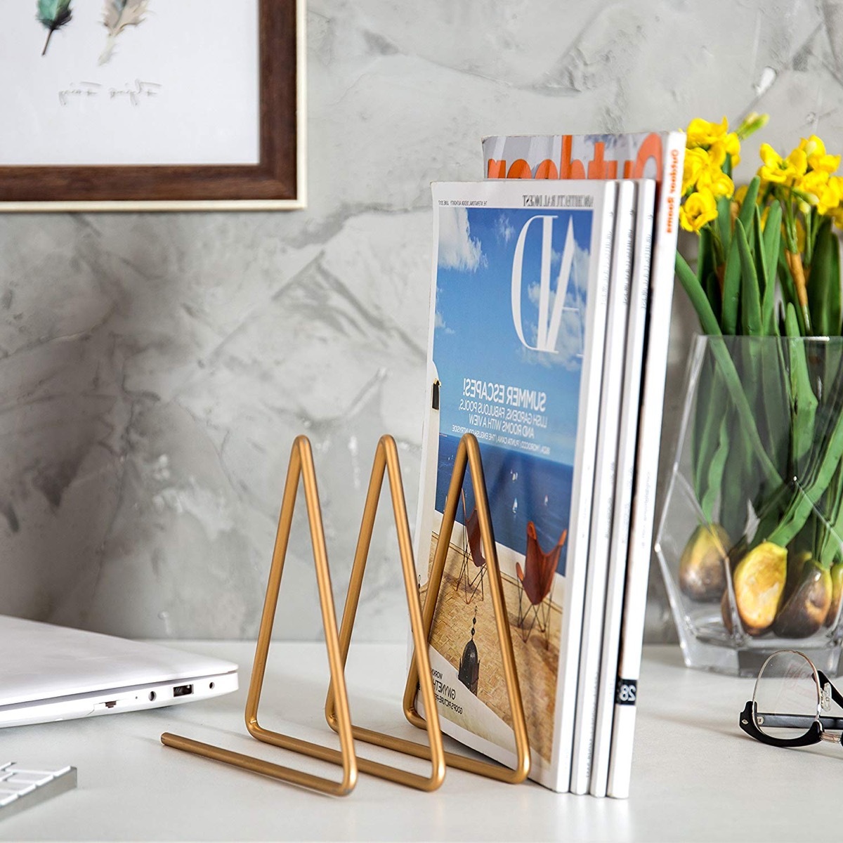 Stylish Magazine Rack: A Must-Have Organizer for Her