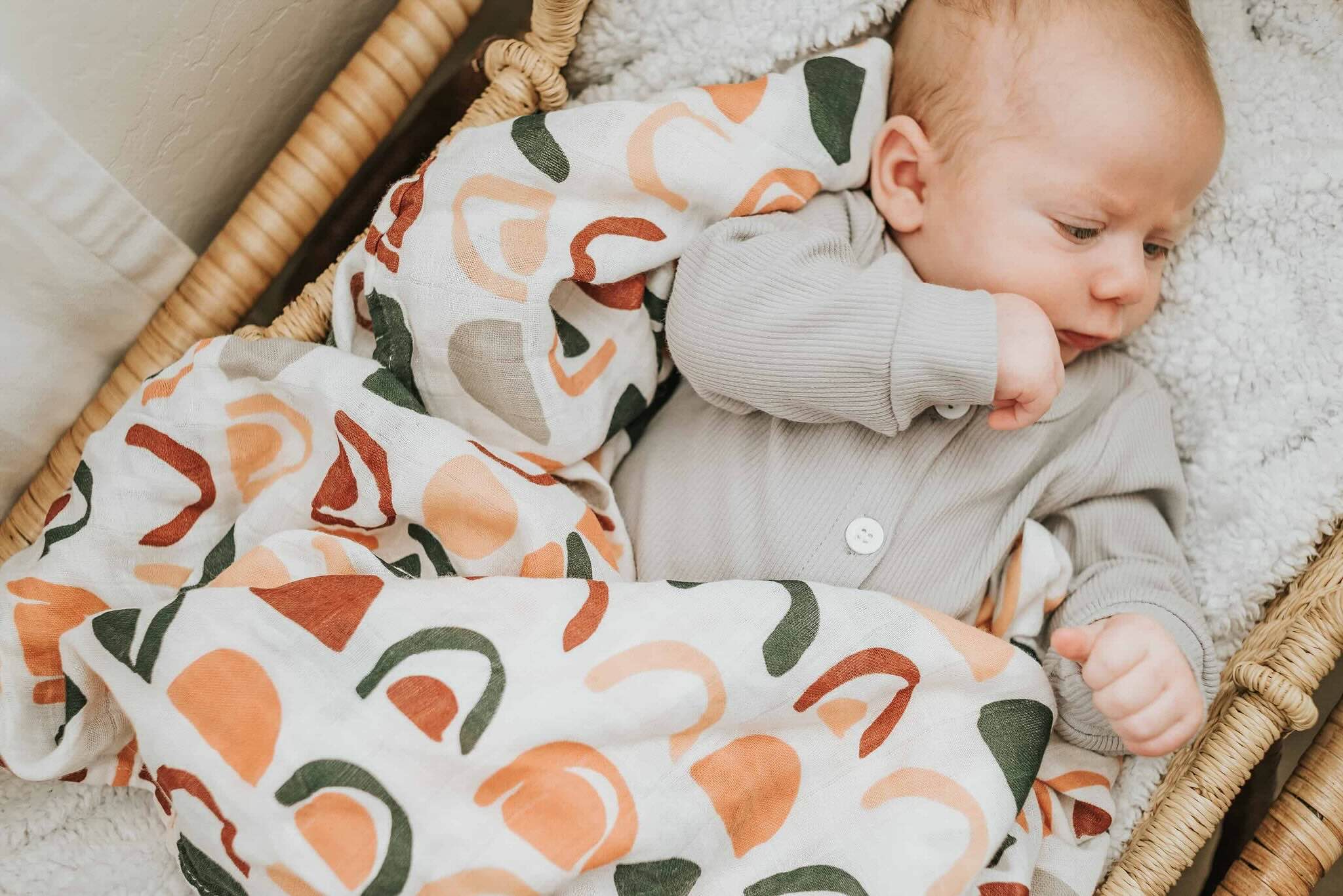 Swaddle Blankets Review: Top Picks for Comfort and Quality