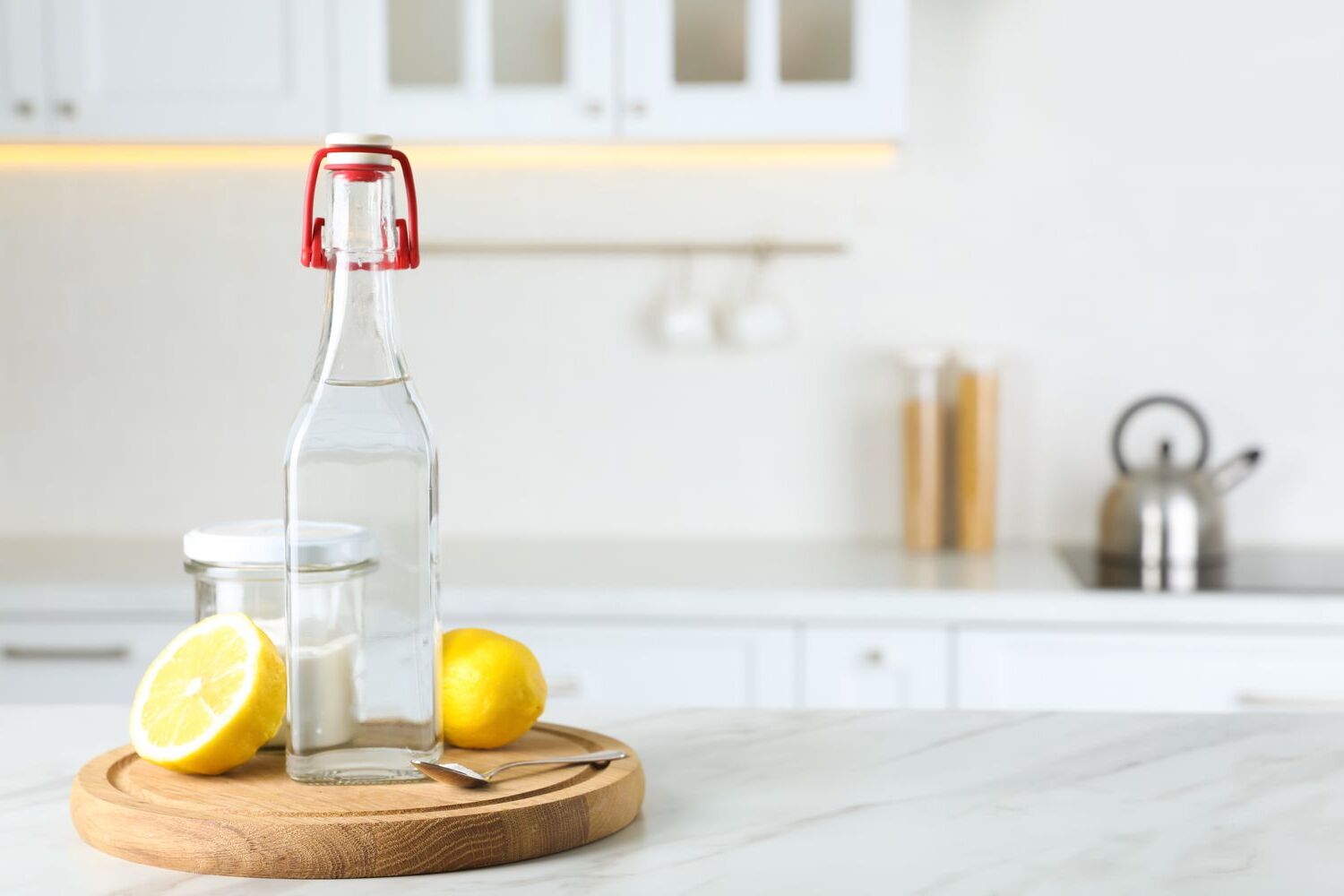 The Ultimate Guide to Vinegar: A Must-Have for Her Kitchen