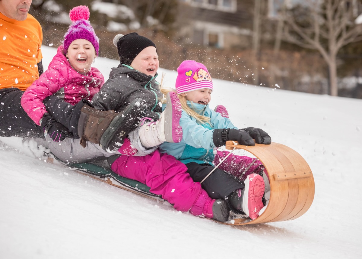 Toboggan Review: A Sleek and Exciting Winter Adventure Gear