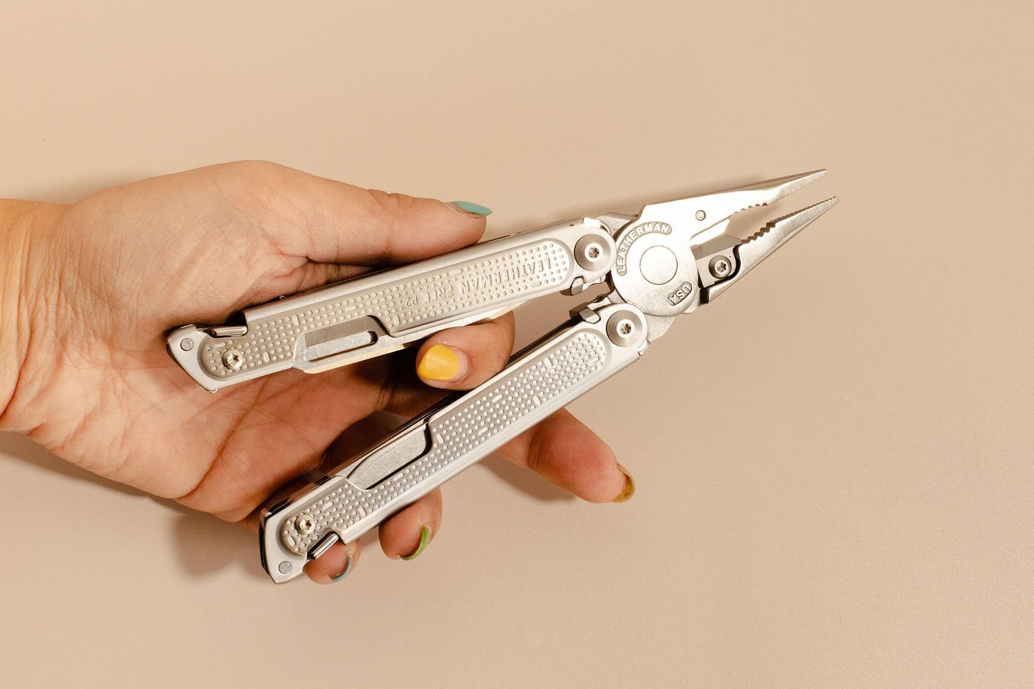 Top Multi-Tool Review: The Ultimate Versatile Tool for Every Task
