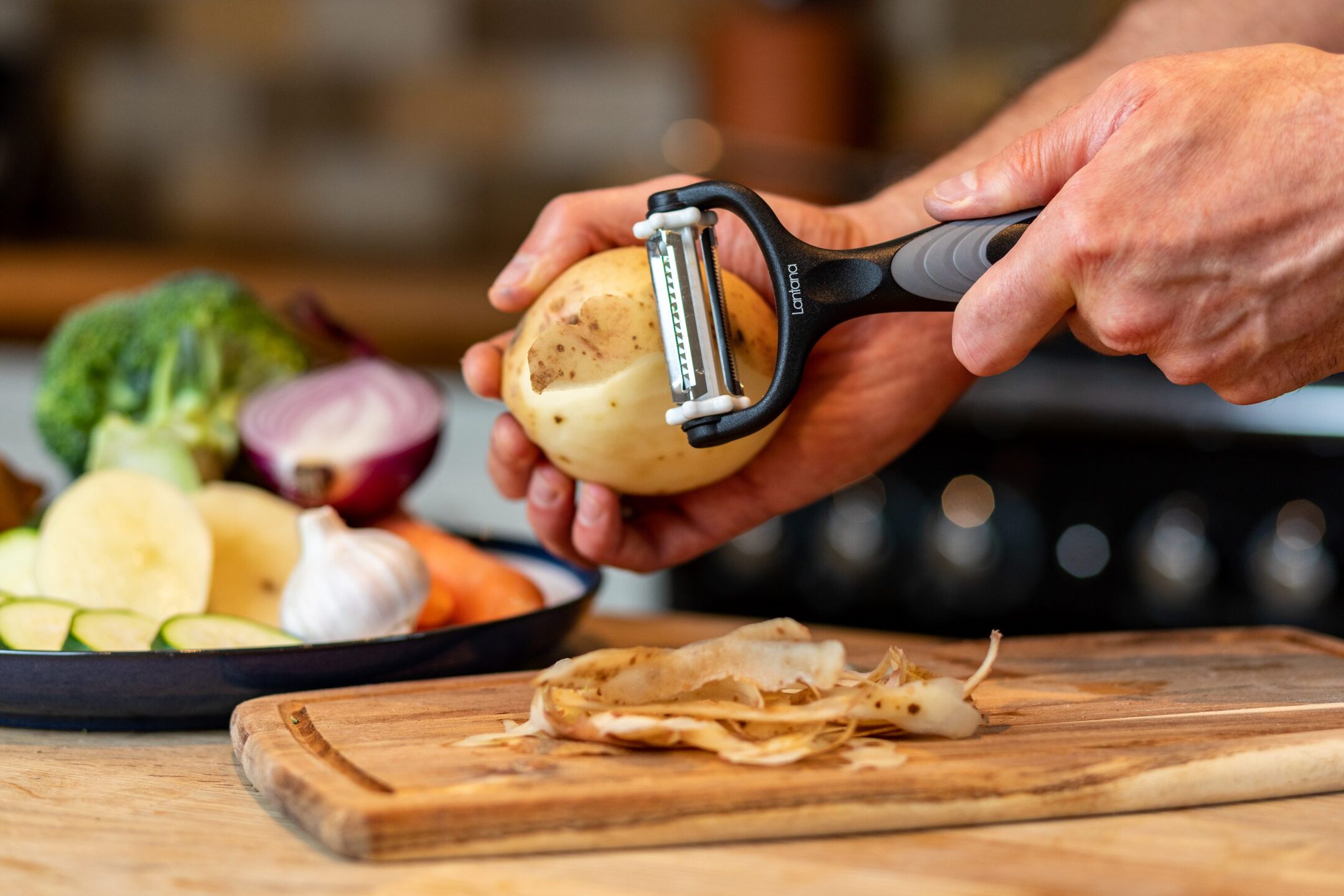 Top Peeler Review: Unveiling the Best Kitchen Tool for Effortless Food Prep