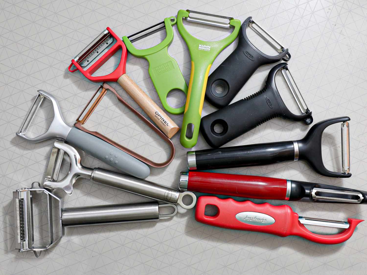 Top Vegetable Peeler Set Review: A Must-Have Kitchen Tool