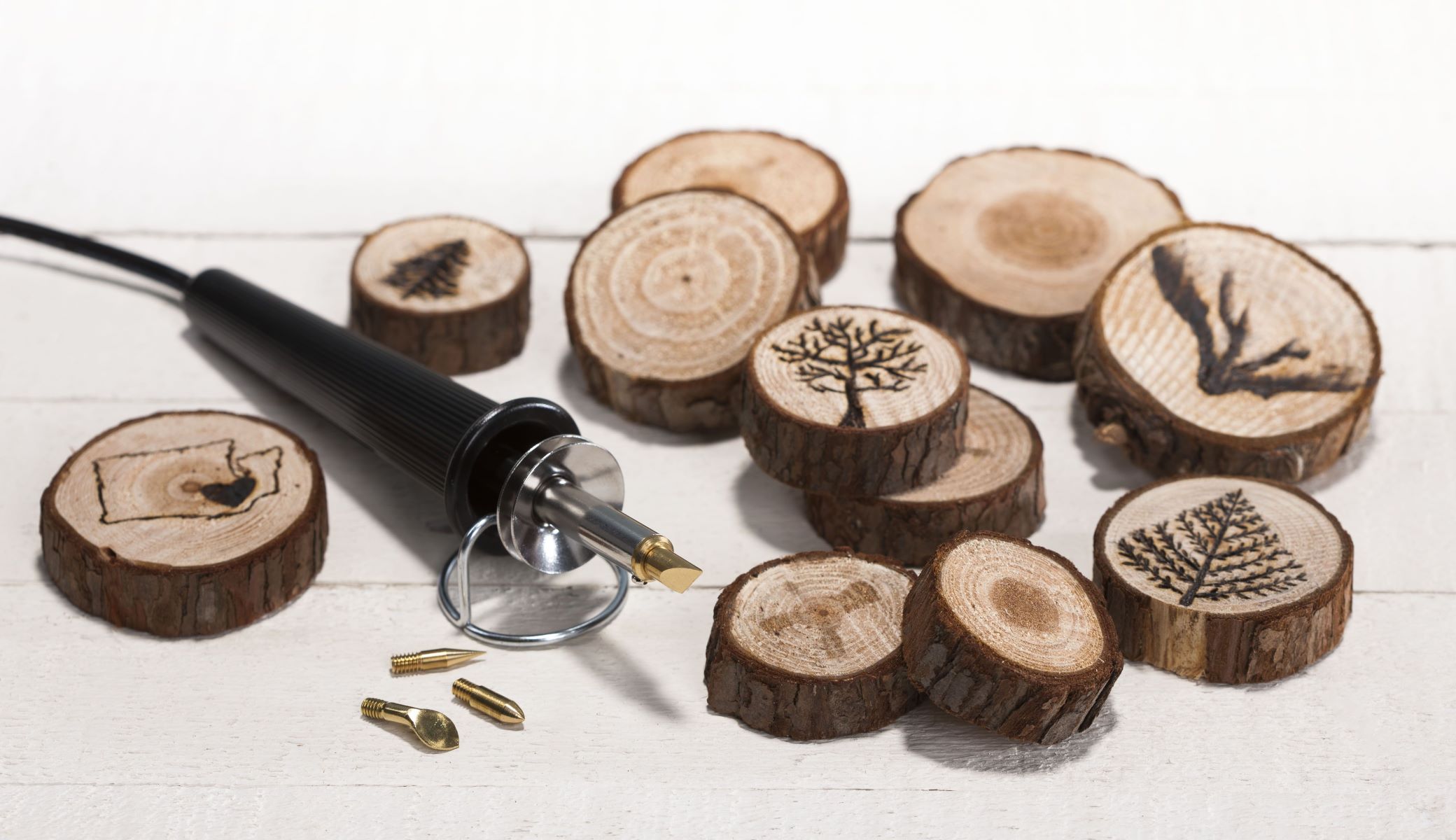 Ultimate Guide to the Best Wood Burning Tools for Him