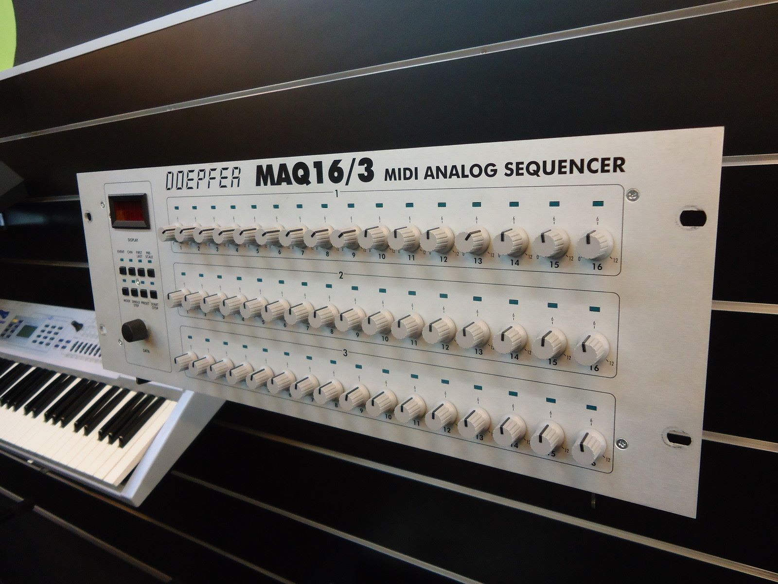 Ultimate Sequencer Review: The Perfect Tool for Him