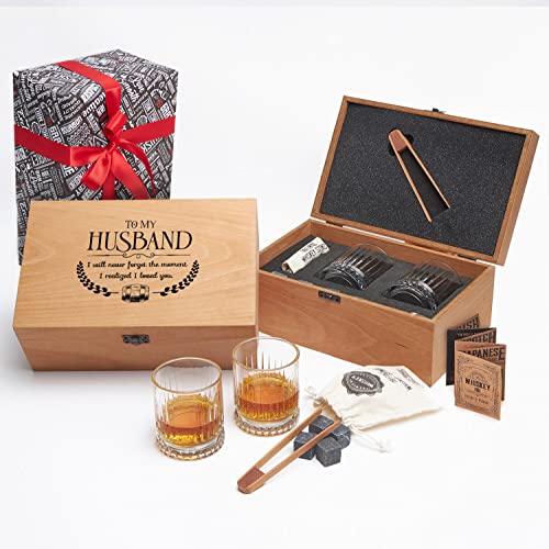 Whiskey Lover's Gift Set